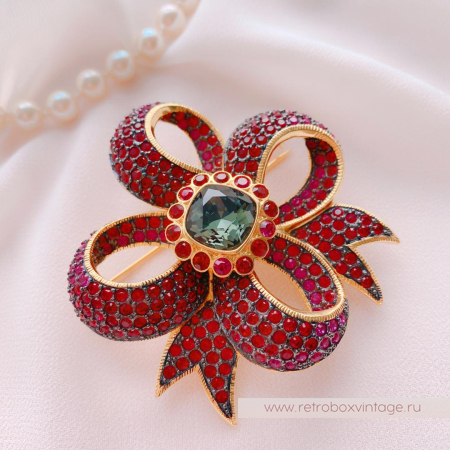 JOAN RIVERS Брошь «Бант-клевер» joan rivers