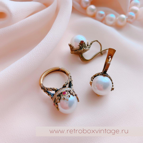 FIORE DI FIRENZE Серьги удлиненные «Короны с жемчугом» коллекция SOVRANO