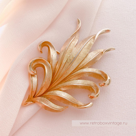 TRIFARI Брошь «Перо мифического феникса»