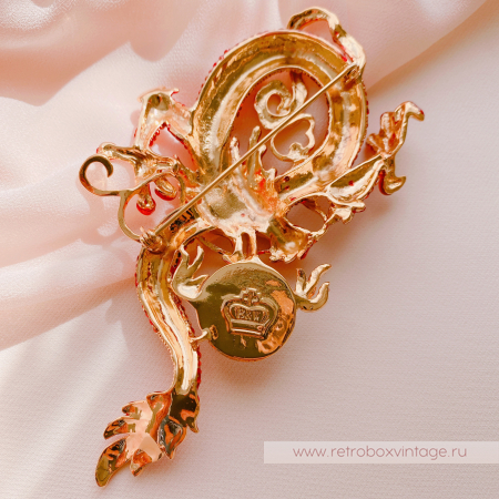 BUTTLER AND WILSON Брошь «Огненный дракон с красным кристаллом»