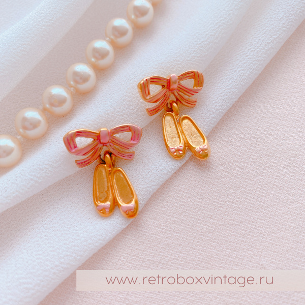 JJ / JONET JEWELRY Серьги "Маленькая принцесса: балетки с бантами"