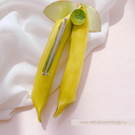 CILEA PARIS Брошь «Два стручка гороха» с жемчужинами