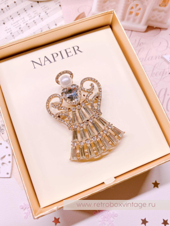 NAPIER Брошь "Рождественский ангел"