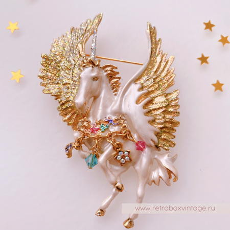 KIRKS FOLLY Брошь "Белый единорог с золотыми крыльями"