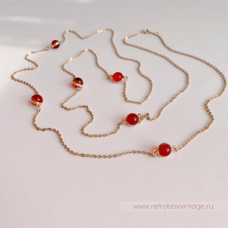 AVON Нить с кабошонами-безелями «Ягодка»