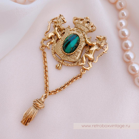 1928 JEWELRY  Брошь «Герб со львами»