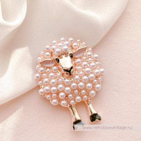 NAPIER Брошь "Жемчужная овечка"