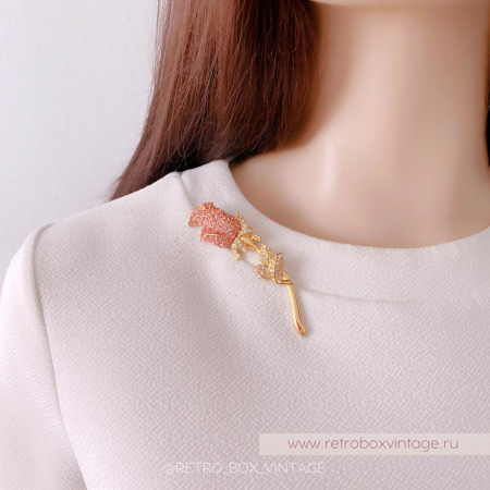 NOLAN MILLER Брошь «Нежная кристальная роза»