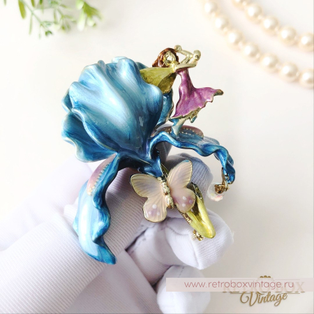 KIRKS FOLLY Брошь «Голубой ирис с феей и капелькой» (архив)