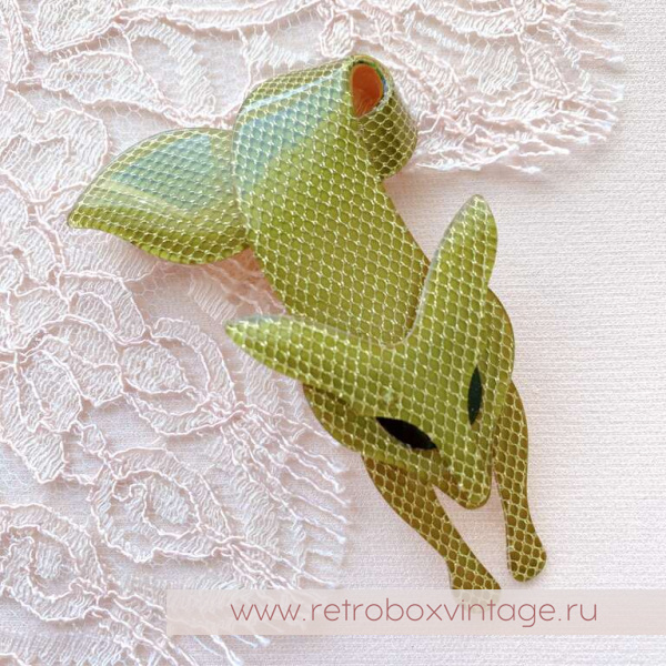 LEA STEIN Брошь «Лиса оливковая с золотой сеточкой»