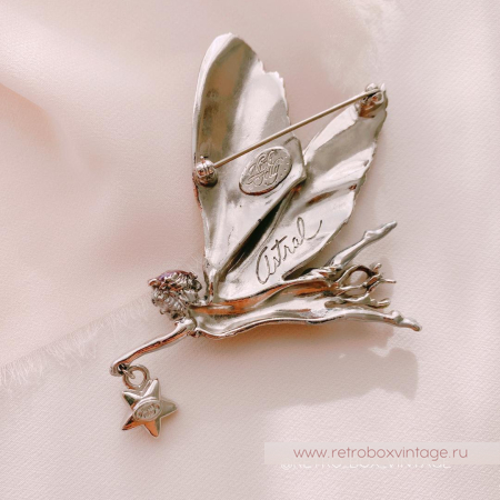 KIRKS FOLLY Брошь-кулон «Астральная фея со звездой: лавандовая в серебре»