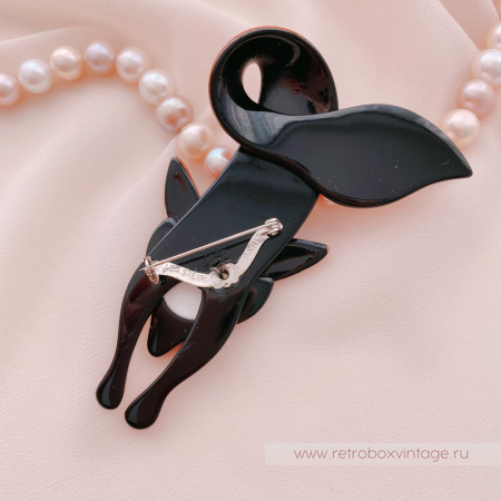 LEA STEIN Брошь «Красная лиса с белыми глазками»