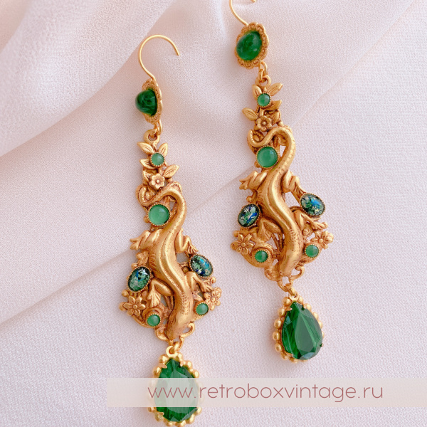 ASKEW LONDON Серьги "Саламандры: ящерицы с зелеными камнями"