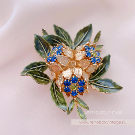 VENDOME Брошь «Хризантемы с синим»