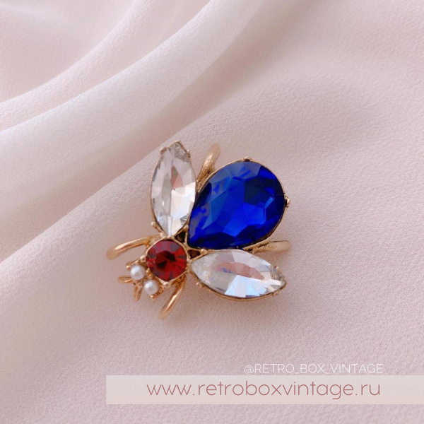 SWEET ROMANCE Трио брошей «Пчелки полевых цветов: сине-красные в золоте» (3 шт)