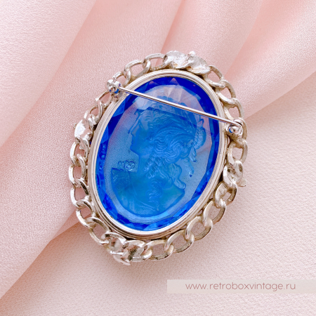 WHITING AND DAVIS Брошь «Голубая камея»