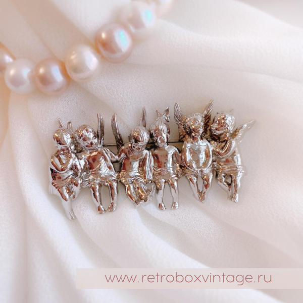 EDGAR BEREBI Брошь-пин «Шесть ангелов в ряд: серебро»