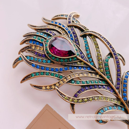 HEIDI DAUS Брошь «Перо павлина: аметист»