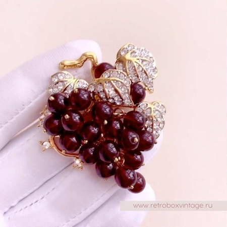 NOLAN MILLER Брошь «Гроздь винограда»