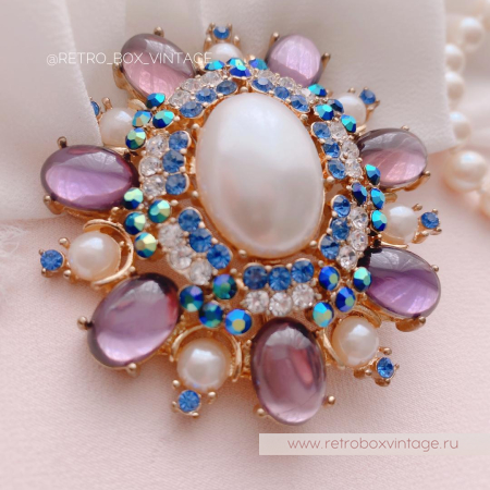 JOAN RIVERS Брошь «Аметистовая нежность» (уценка)