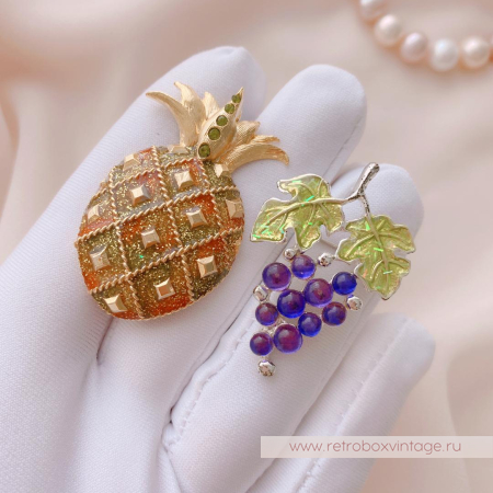 Брошь «Молодой виноград» NO NAME 