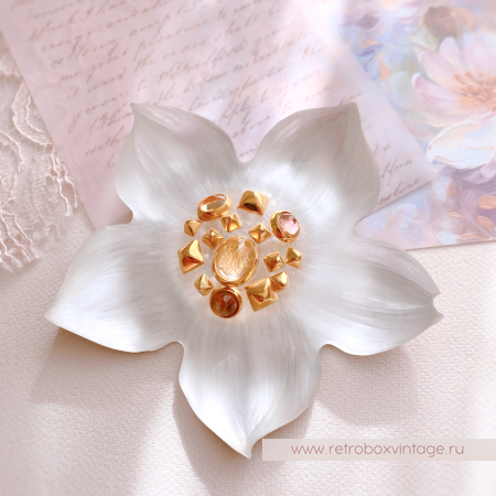 ALEXIS BITTAR Брошь "Цветок белого жасмина"