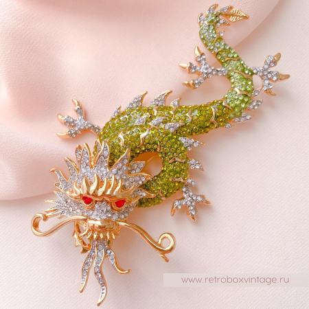 BUTLER AND WILSON Брошь «Зеленый дракон: сила природы»