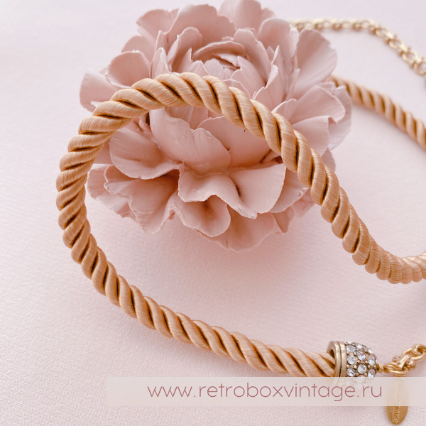 HEIDI DAUS Шнур-корд для брошей и кулонов «Элегантные чувства: карамель» (сферы)