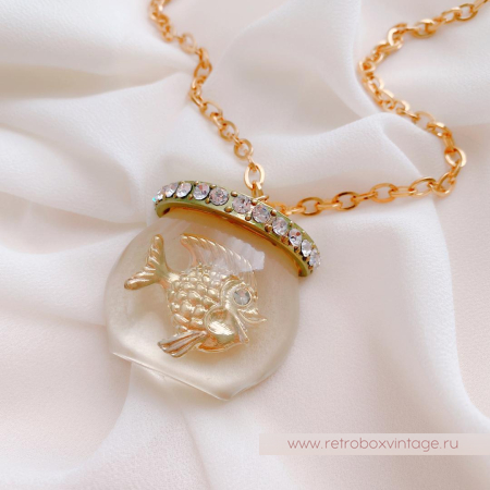 CASTLECLIFF Кулон на цепочке «Золотая рыбка в аквариуме»