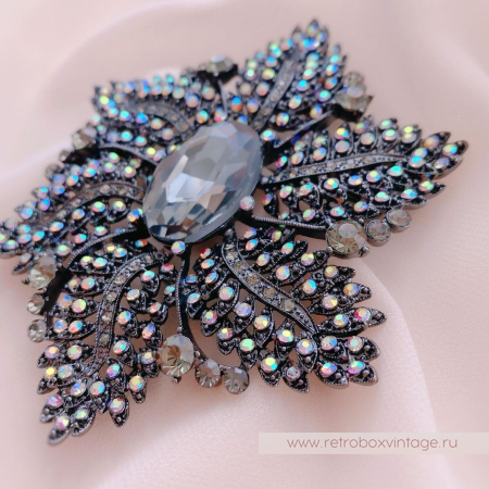 JOAN RIVERS Брошь-кулон "Ночная красавица" дымчатые кристаллы JOAN RIVERS Брошь-кулон "Ночная красавица" дымчатые кристаллы