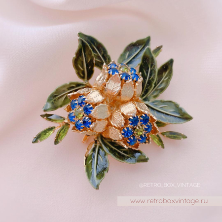 VENDOME Брошь «Хризантемы с синим»