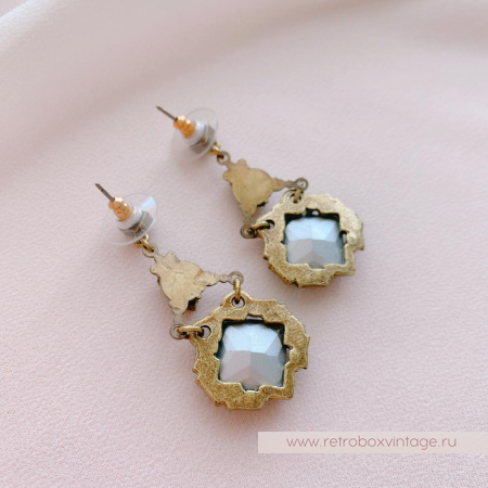 SWEET ROMANCE Серьги «Клеопатра: изумрудные в бронзе»