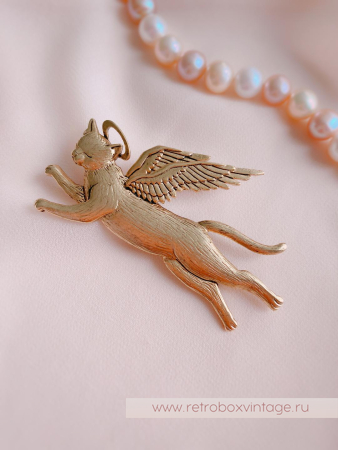 JJ / JONET JEWELRY Брошь «Котик-ангел: золото»
