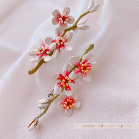 MICHAEL MICHAUD Брошь «Цветущий миндаль Ван Гога» золотые тычинки