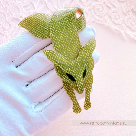 LEA STEIN Брошь «Лиса оливковая с золотой сеточкой»