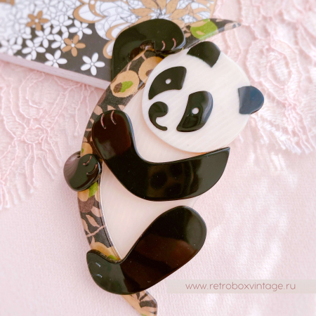 LEA STEIN Брошь «Панда: молочно-черная» черно-оливковый бамбук