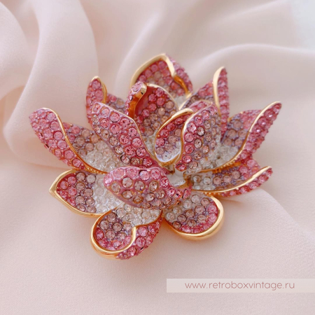 JOAN RIVERS Брошь «Розовый лотос» коллекционная