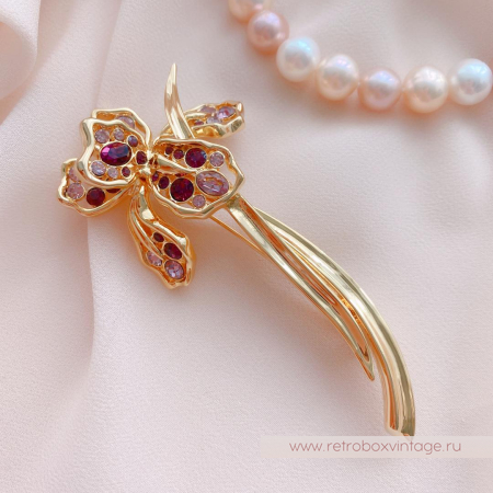 NOLAN MILLER Брошь «Кристальный ирис Тифани» NOLAN MILLER Брошь «Кристальный ирис Тифани»