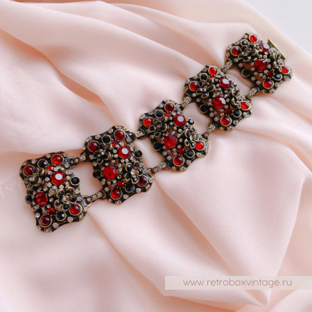 SWEET ROMANCE Браслет «Вечная любовь: гранатовое стекло»