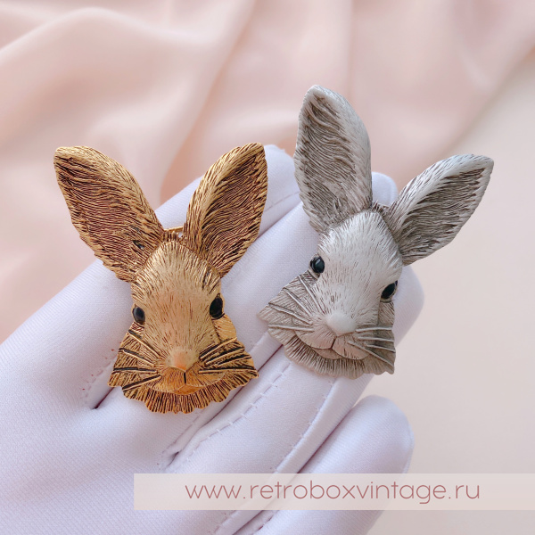 JJ / JONET JEWELRY Брошь «Лунный заяц: золото»
