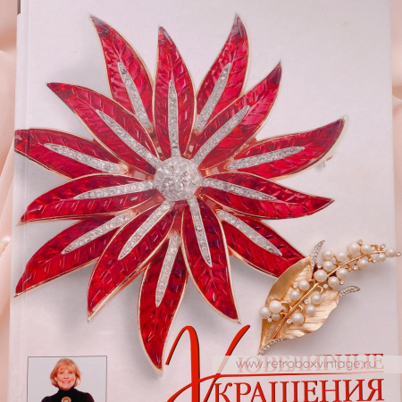 TRIFARI Брошь «Ландыши жемчужные»