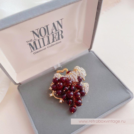 NOLAN MILLER Брошь «Гроздь винограда»