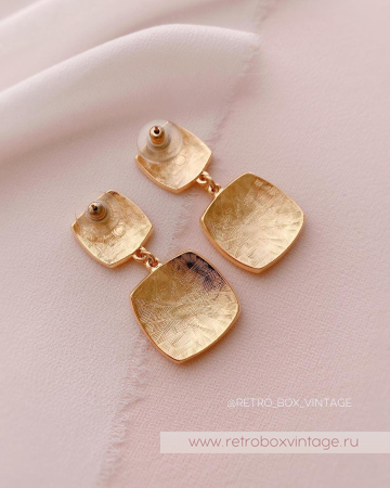 ANNE KLEIN Серьги «Золотые львы квадрат»
