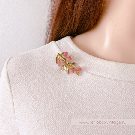 MICHAEL MICHAUD Брошь "Веточка с персиками"