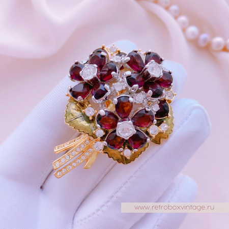 NOLAN MILLER Брошь «Букет фиалок»