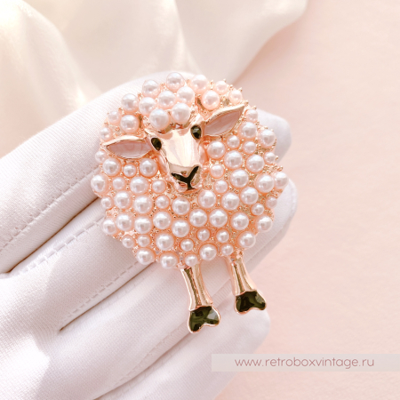 NAPIER Брошь "Жемчужная овечка"