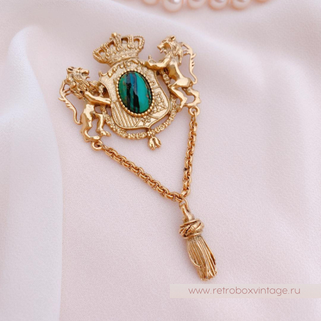 1928 JEWELRY  Брошь «Герб со львами»
