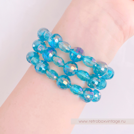 KIRKS FOLLY Браслет-стрейч «Чеширский кот» на голубых бусах: Коллекция «Алиса в стране чудес»