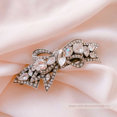 SWEET ROMANCE Заколка-автомат "Бант: прозрачные кристаллы в серебре"