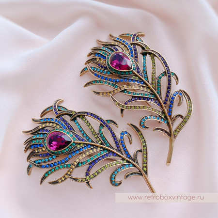 HEIDI DAUS Брошь «Перо павлина: аметист»